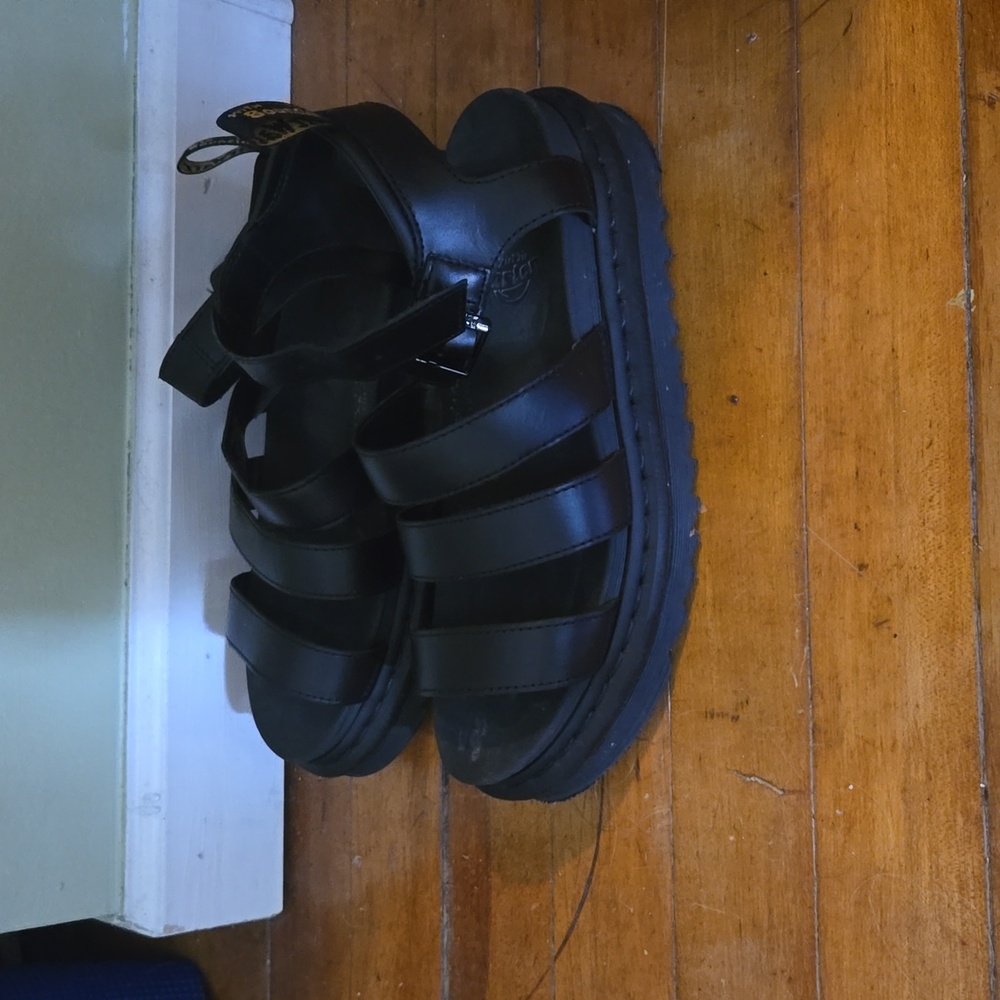 Dr. Martens Blaire sandal, black, sz 10